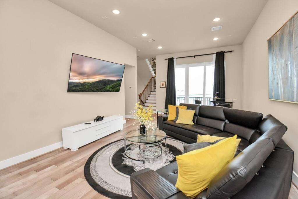 Beautiful Luxurious Houston Galleria Home Buitenkant foto