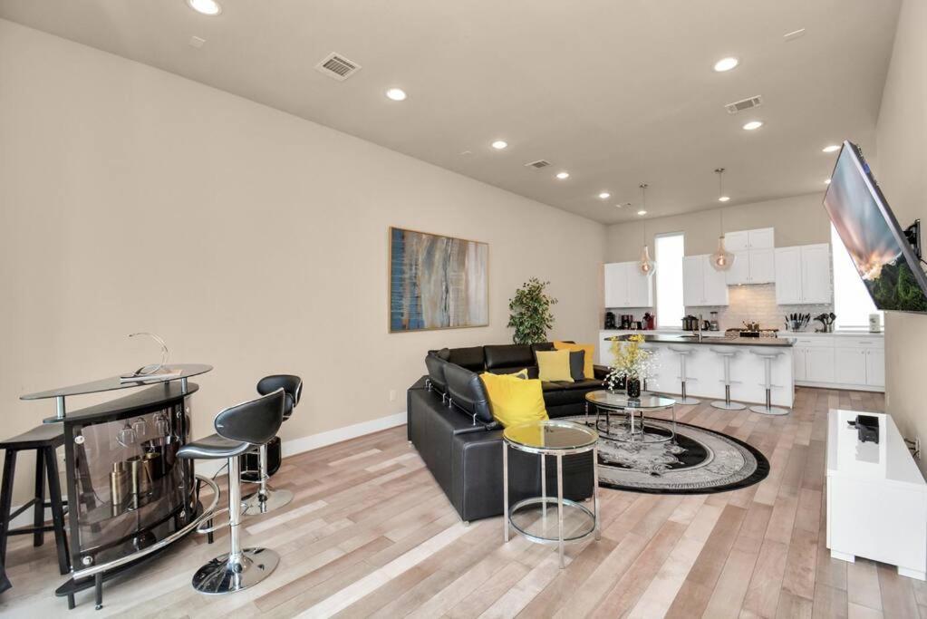 Beautiful Luxurious Houston Galleria Home Buitenkant foto