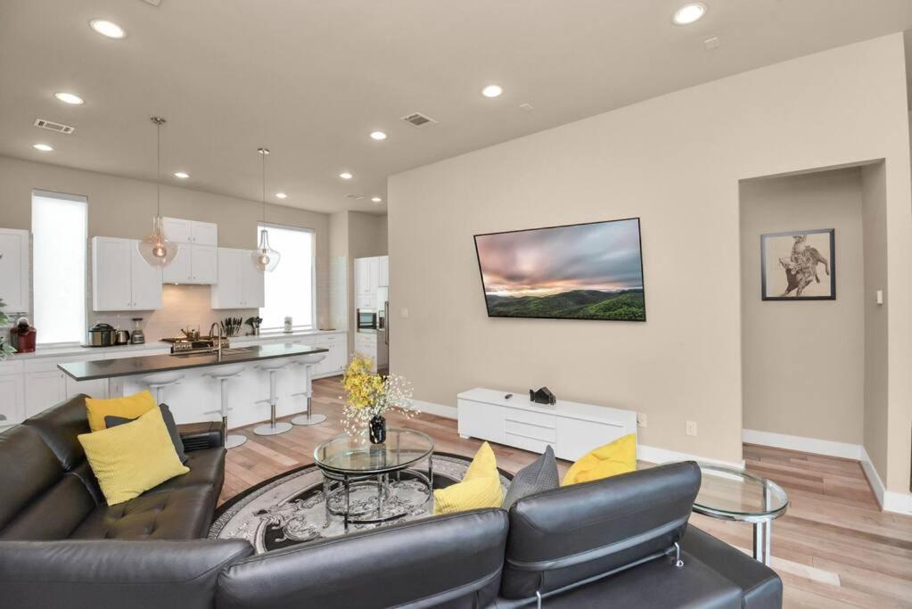 Beautiful Luxurious Houston Galleria Home Buitenkant foto
